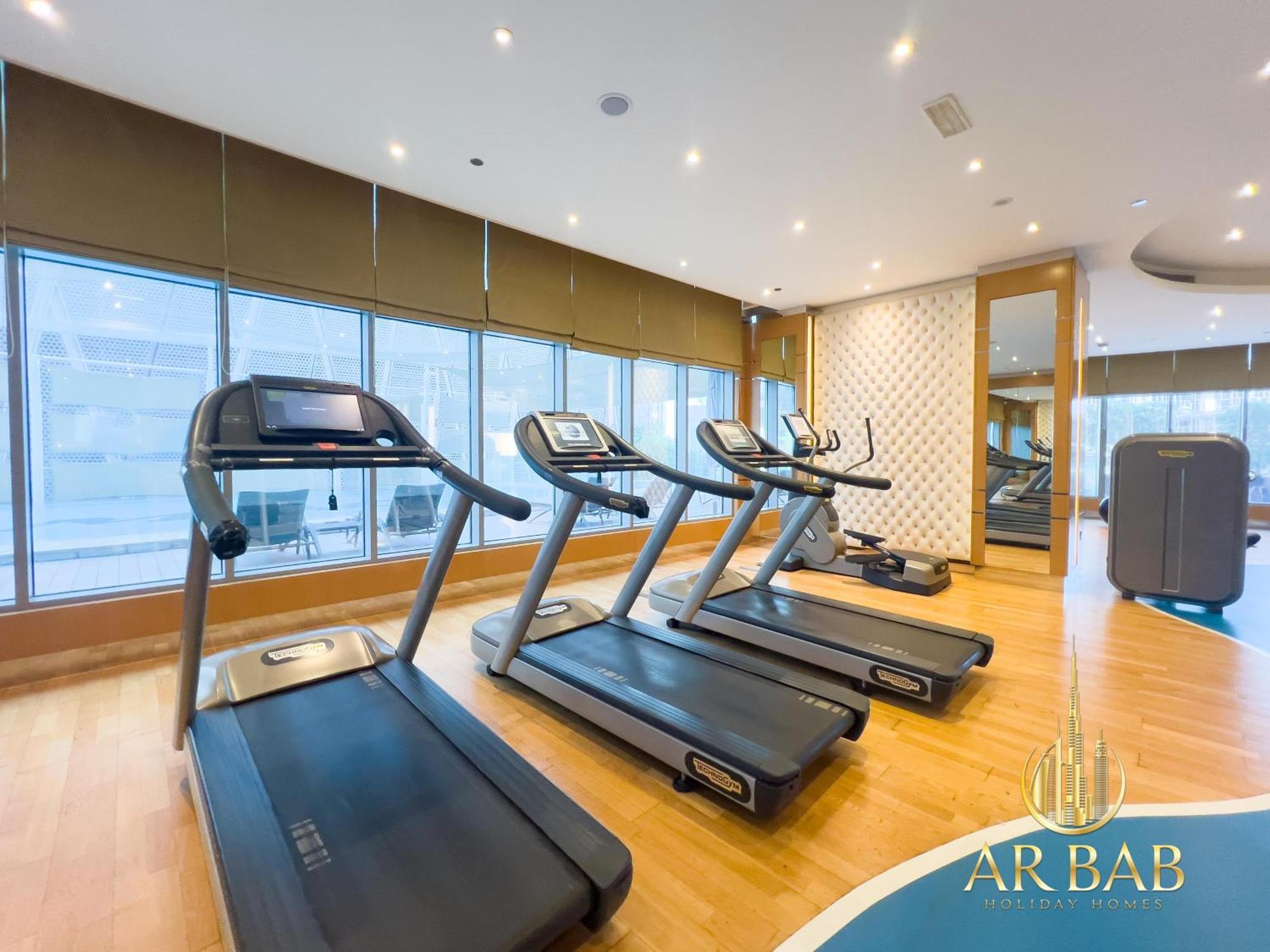 Apartment Damac Maison Mall Street *