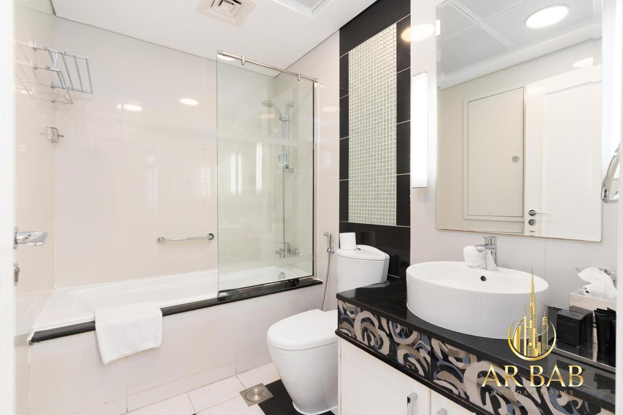 Apartment Damac Maison Mall Street *